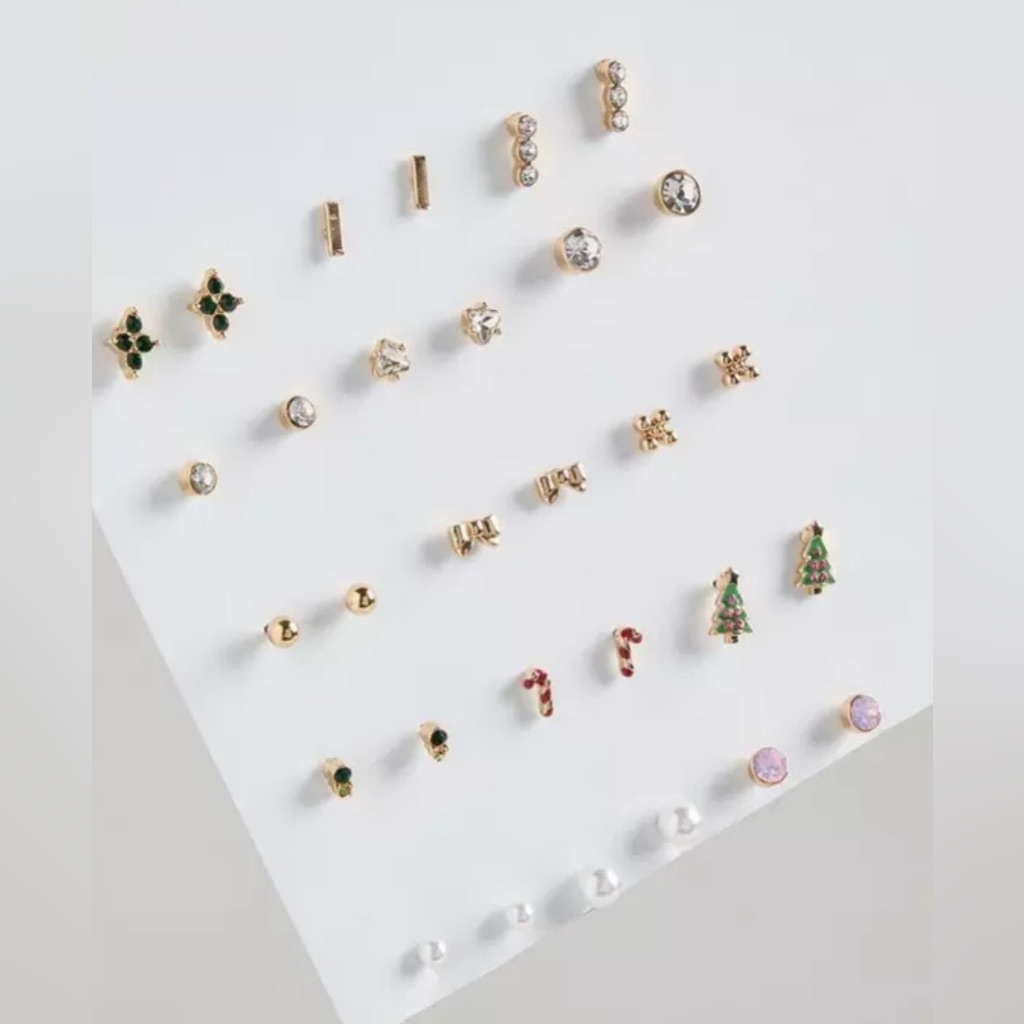 J25-017 - Torrid Mini Holiday Earring Stud Pack Faux Pearl Rhinestone Trees 25$